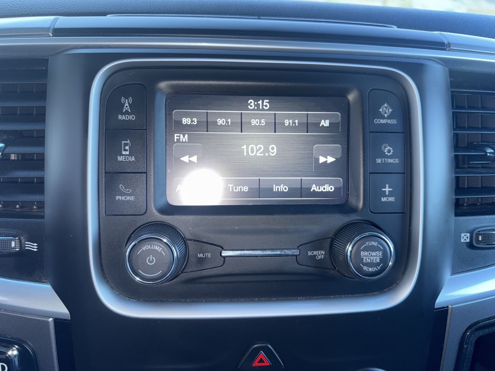 2024 RAM 1500 Classic SLT