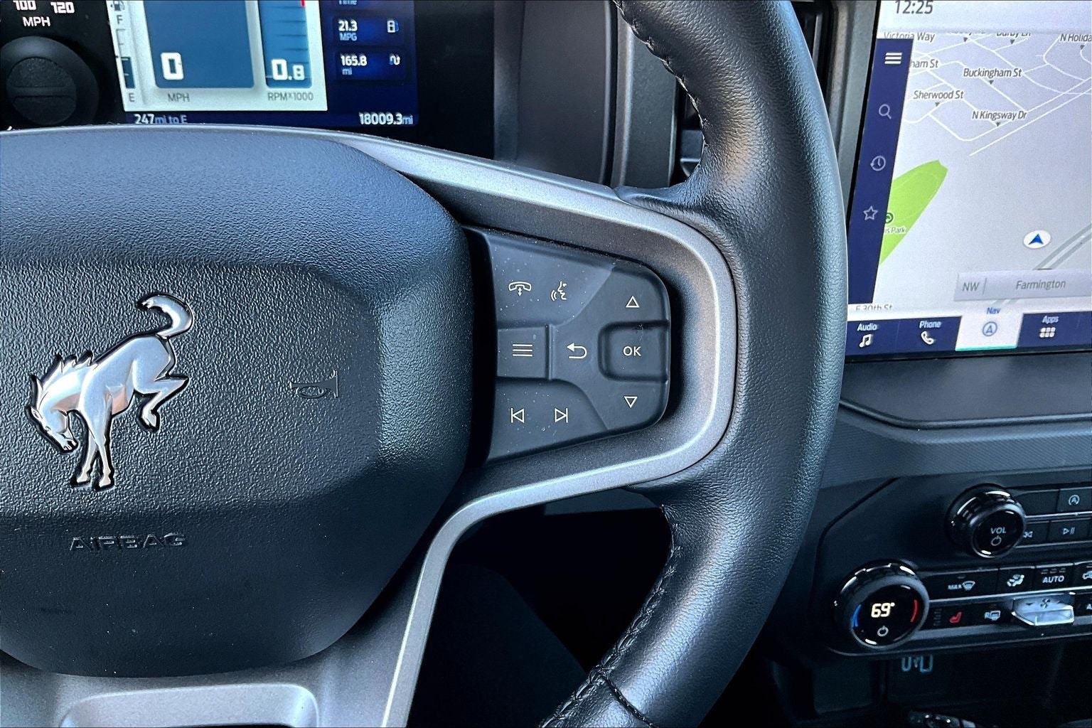 2024 Ford Bronco Black Diamond