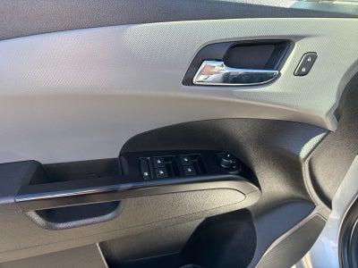 2019 Chevrolet Sonic LT