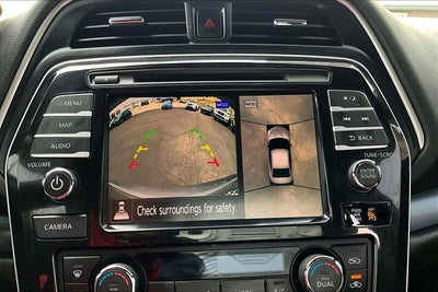 2023 Nissan Maxima SR