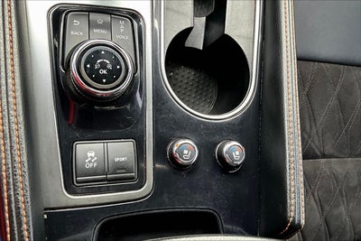 2023 Nissan Maxima SR