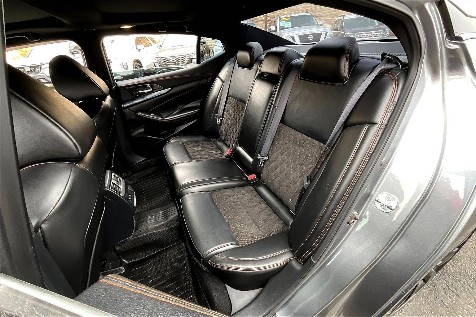 2023 Nissan Maxima SR