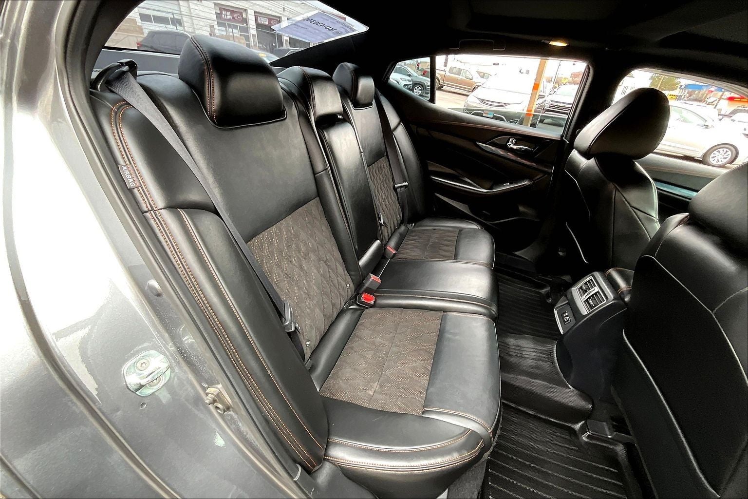 2023 Nissan Maxima SR