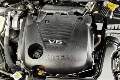 2023 Nissan Maxima SR
