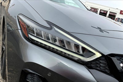 2023 Nissan Maxima SR