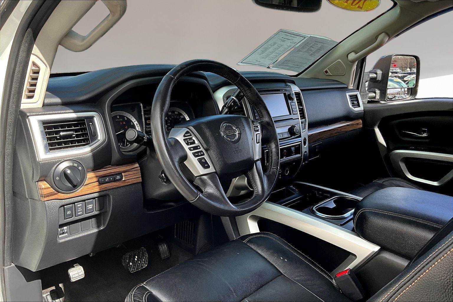 2018 Nissan Titan SL