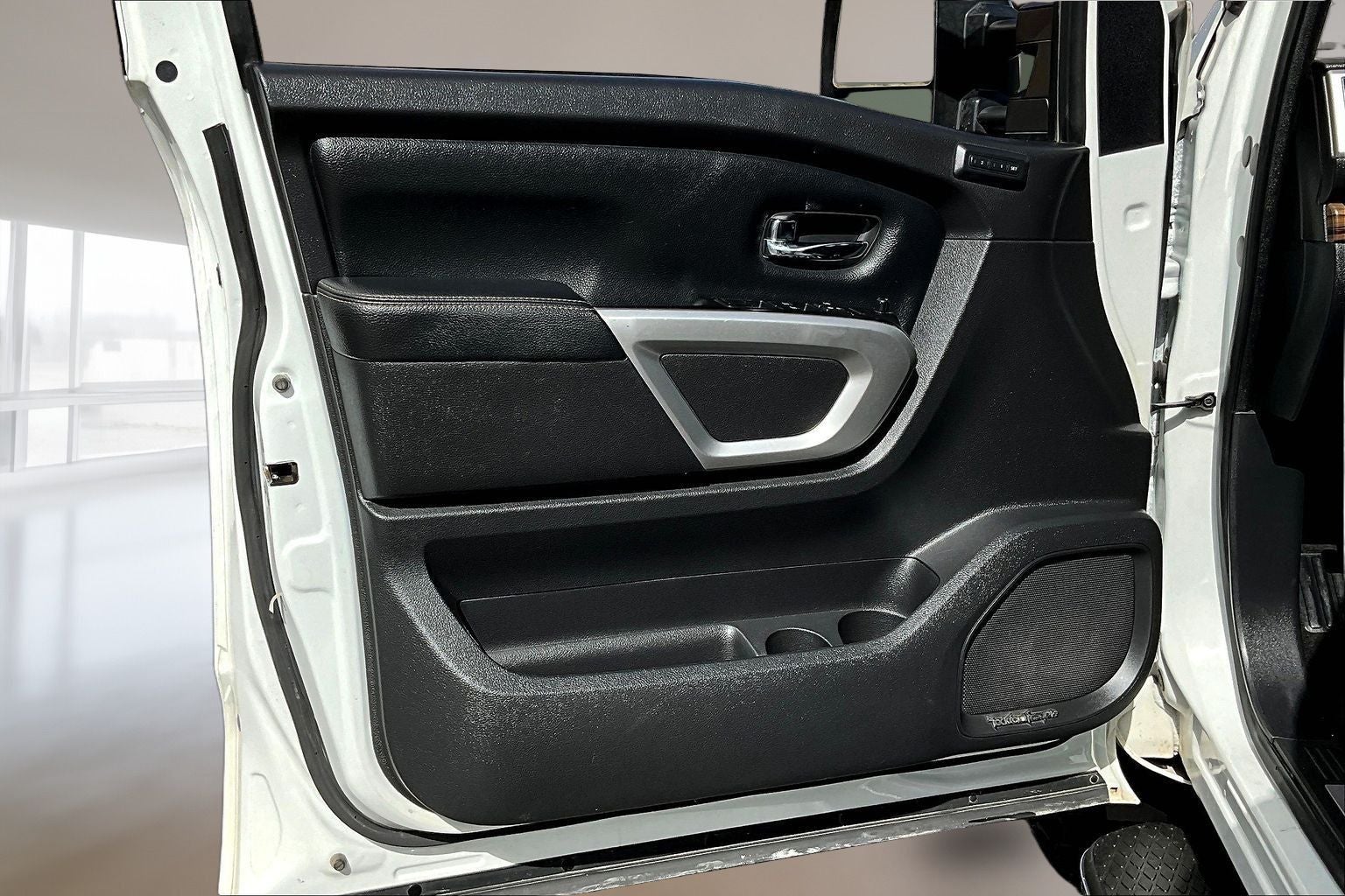 2018 Nissan Titan SL