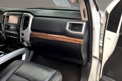 2018 Nissan Titan SL