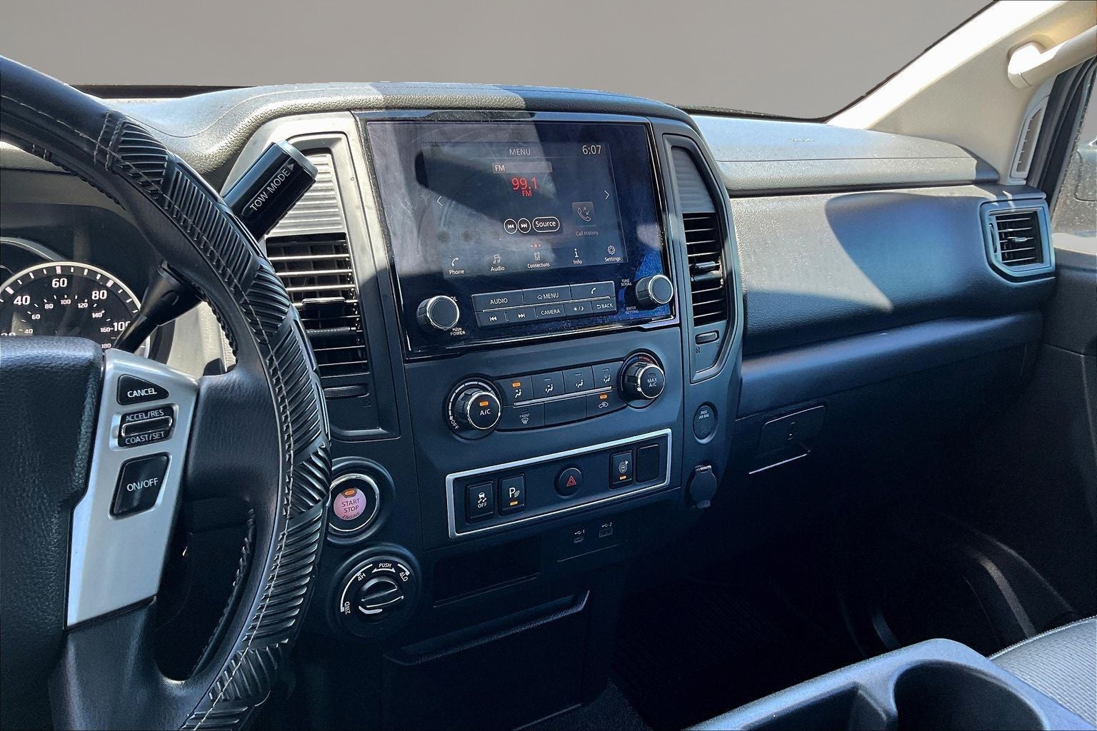 2021 Nissan Titan S