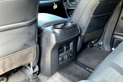 2024 Nissan Titan PRO-4X