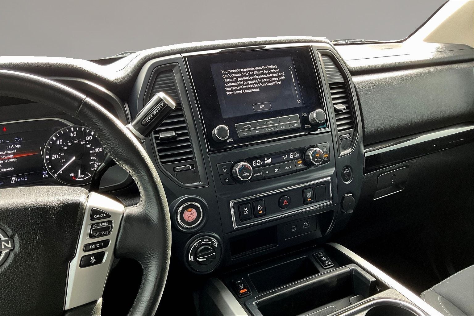 2024 Nissan Titan SV