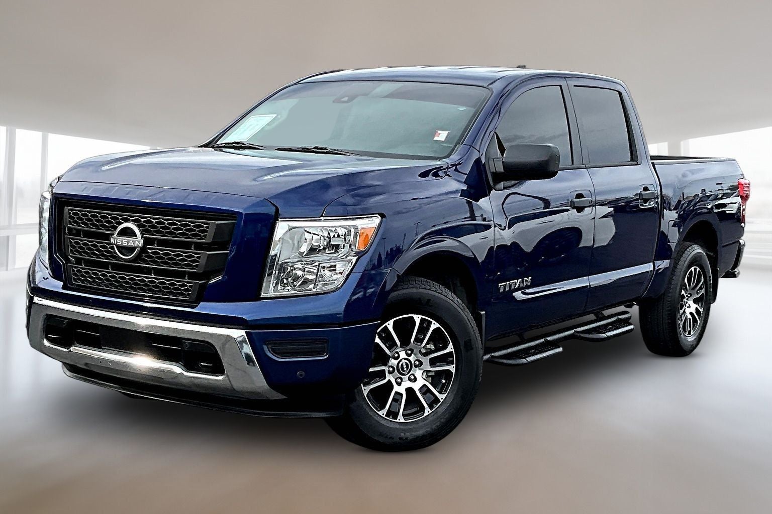 2024 Nissan Titan SV