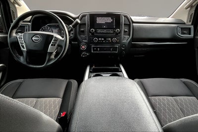2024 Nissan Titan SV