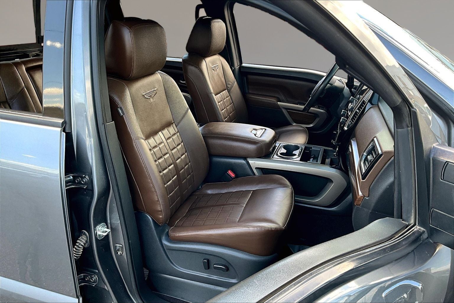 2023 Nissan Titan XD Platinum Reserve
