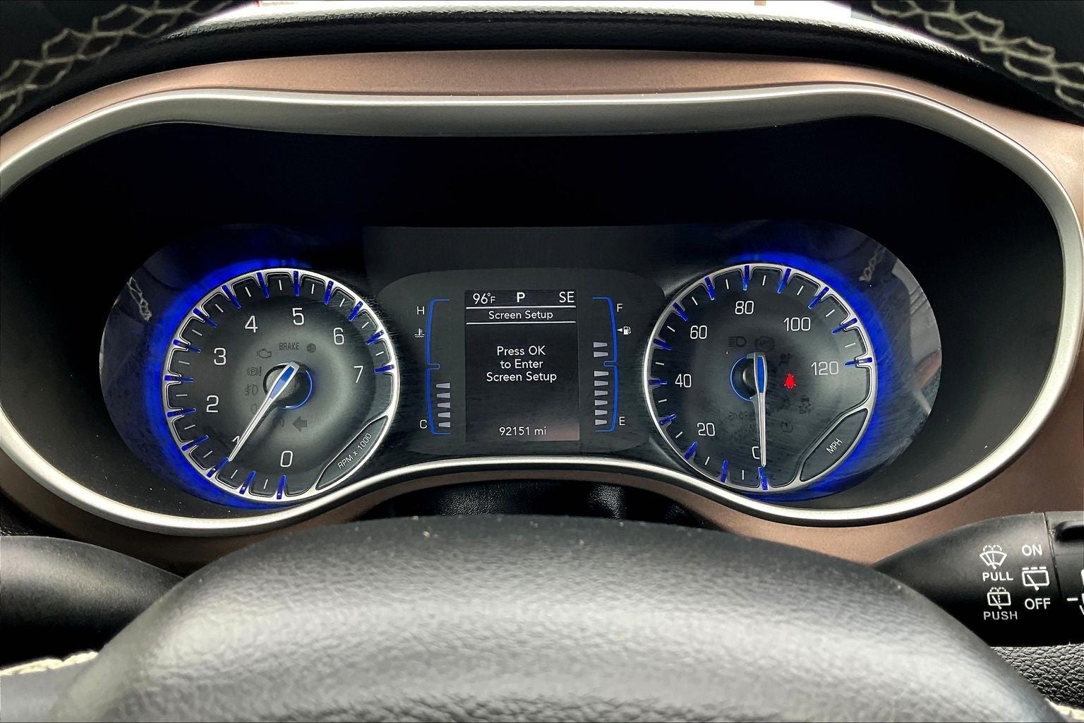 2022 Chrysler Voyager LX