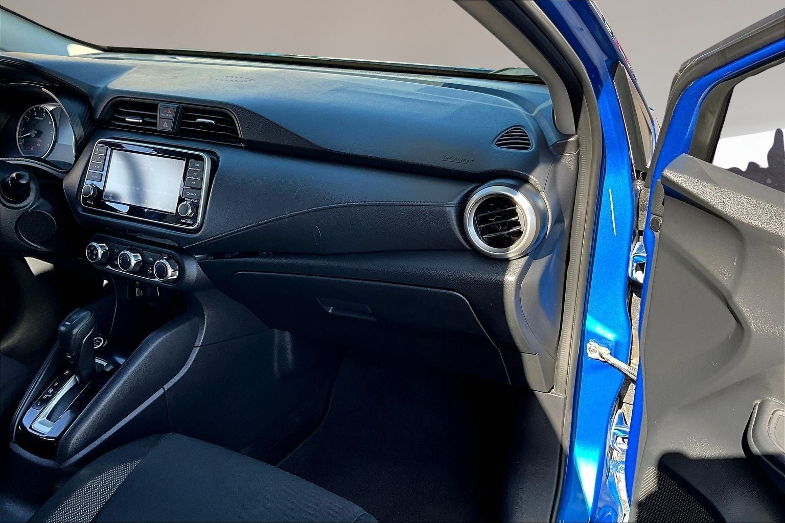 2020 Nissan Versa 1.6 S