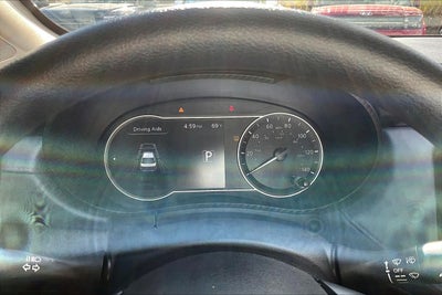 2024 Nissan Versa 1.6 SV