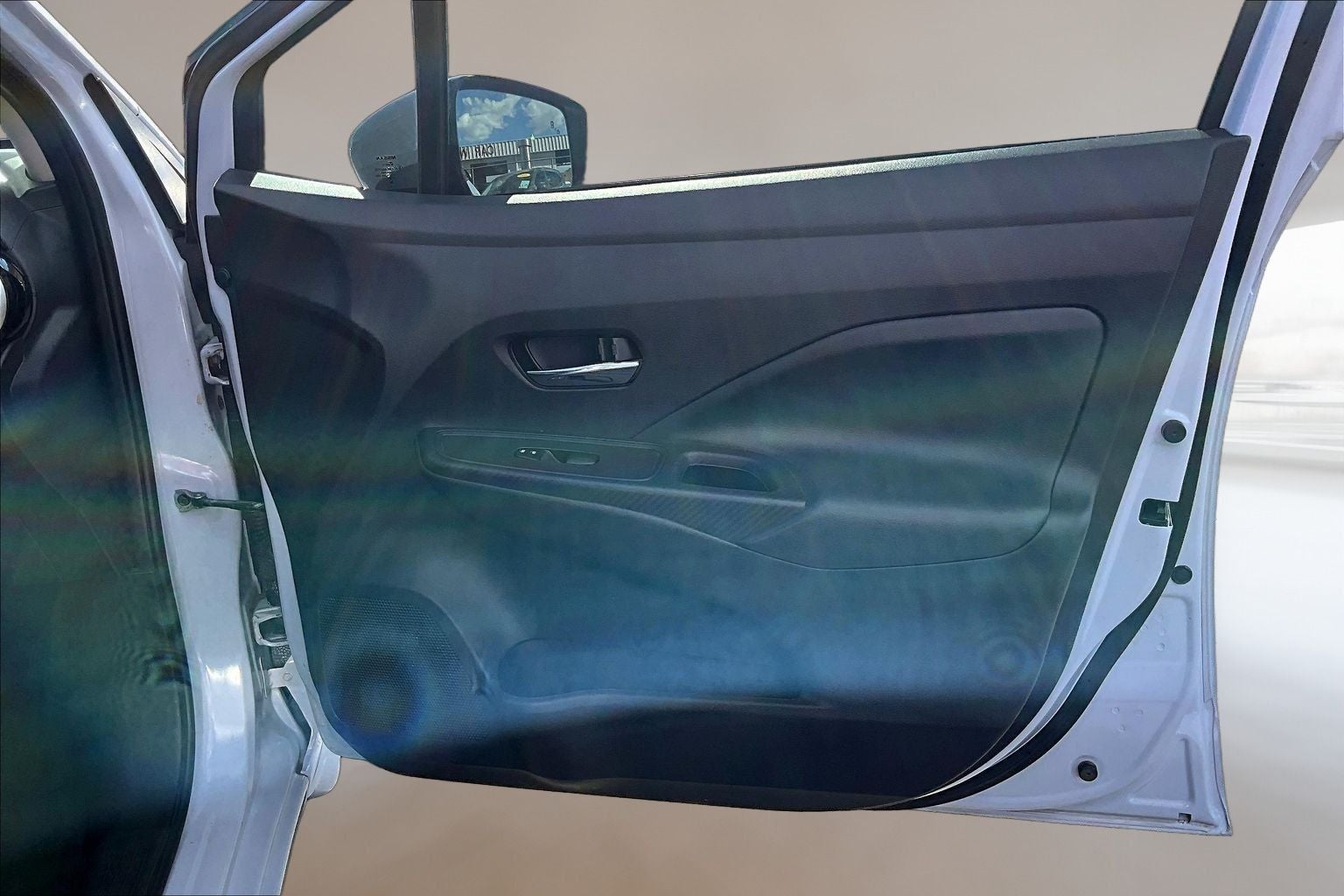 2024 Nissan Versa 1.6 SV