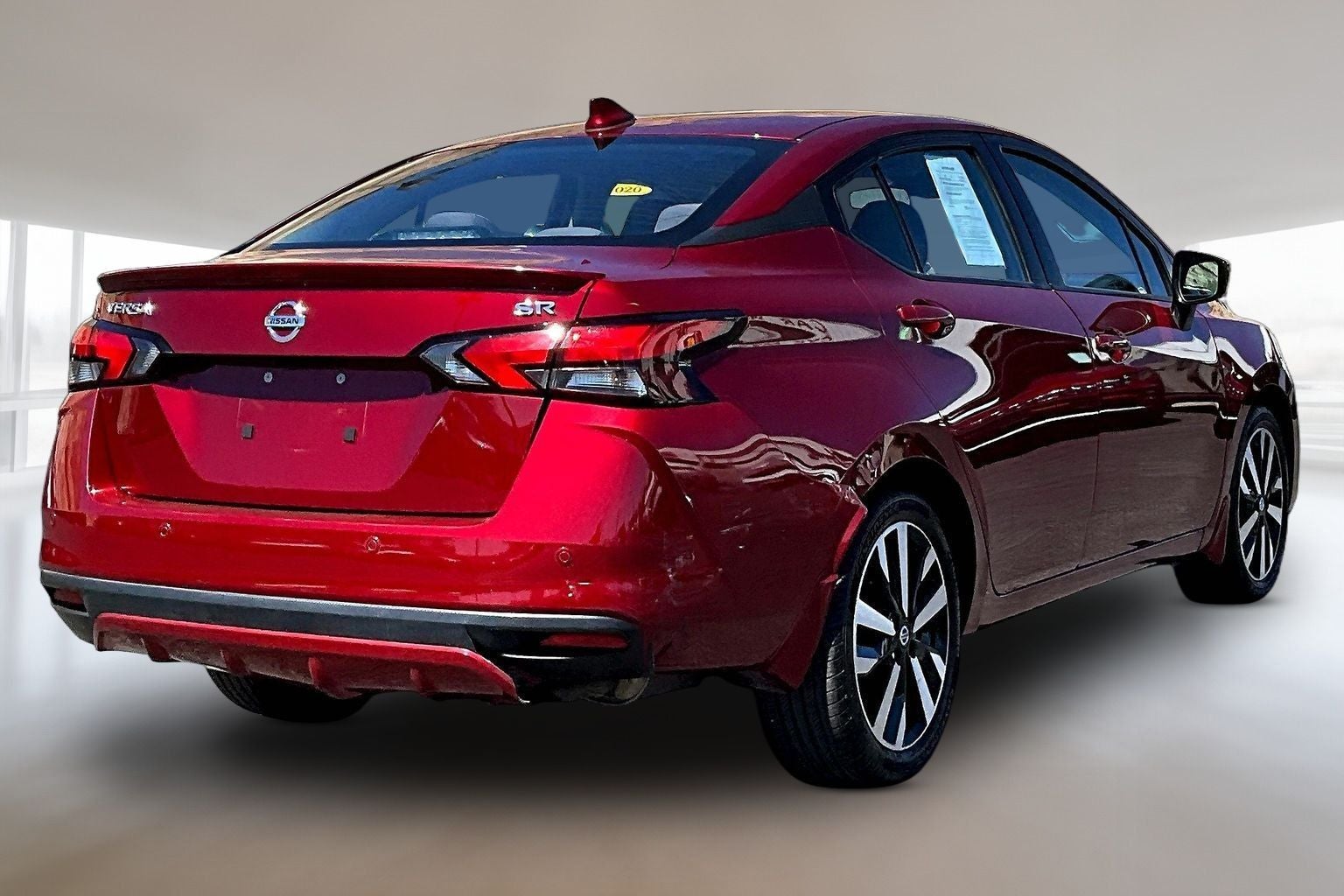2021 Nissan Versa 1.6 SR