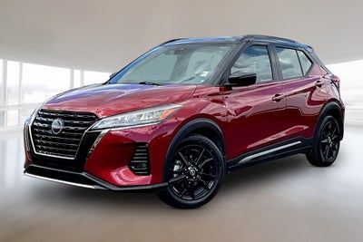 2023 Nissan Kicks SR