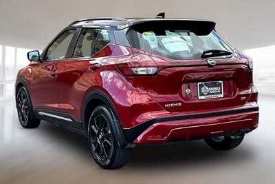 2023 Nissan Kicks SR