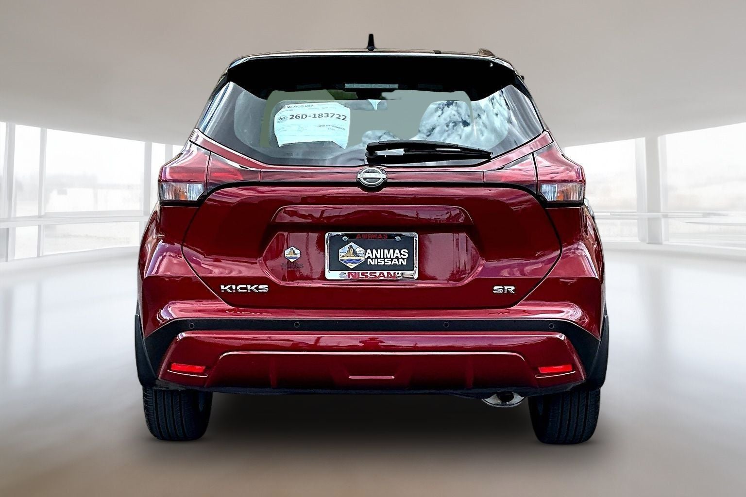2023 Nissan Kicks SR