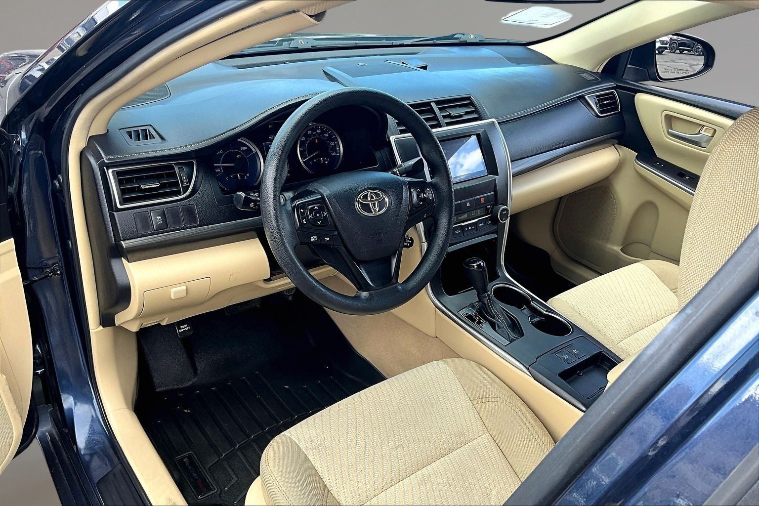 2015 Toyota Camry Hybrid LE