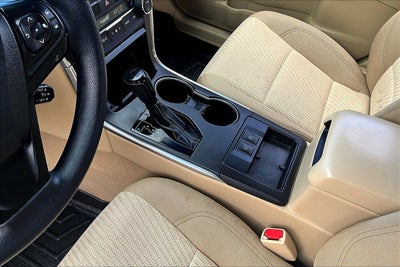 2015 Toyota Camry Hybrid LE