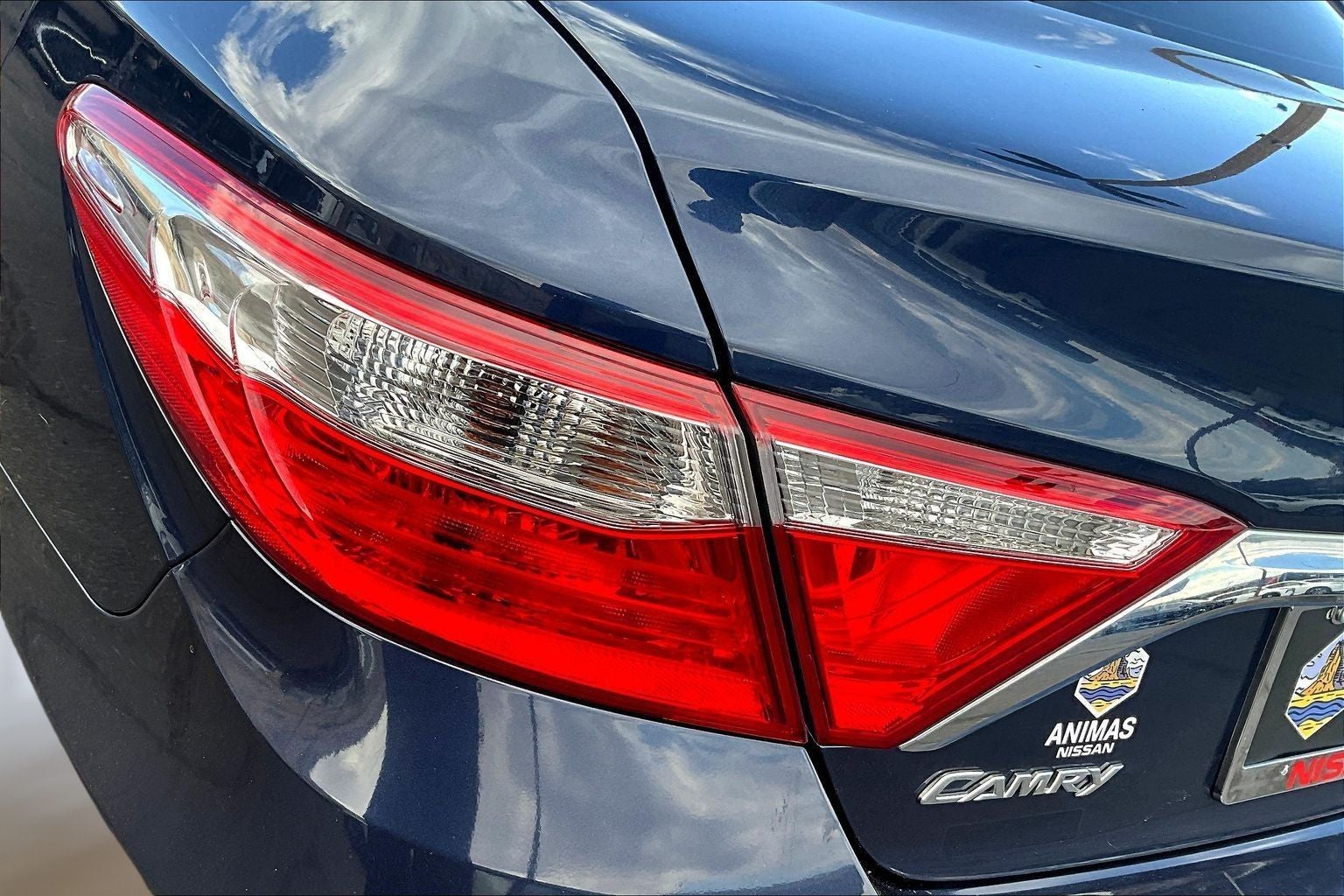 2015 Toyota Camry Hybrid LE