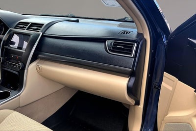 2015 Toyota Camry Hybrid LE