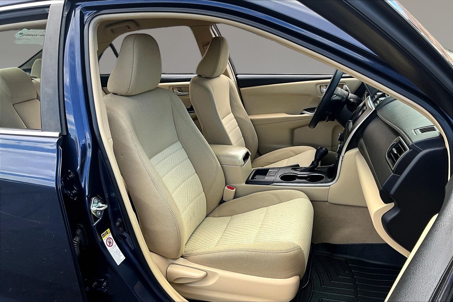 2015 Toyota Camry Hybrid LE