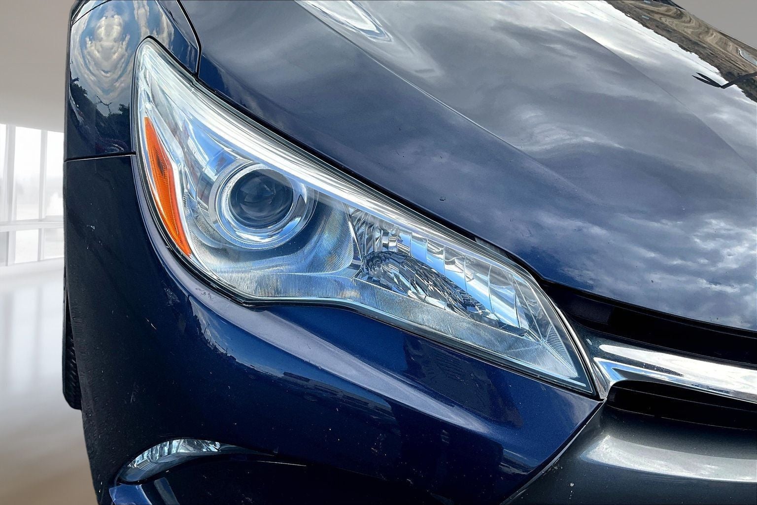 2015 Toyota Camry Hybrid LE