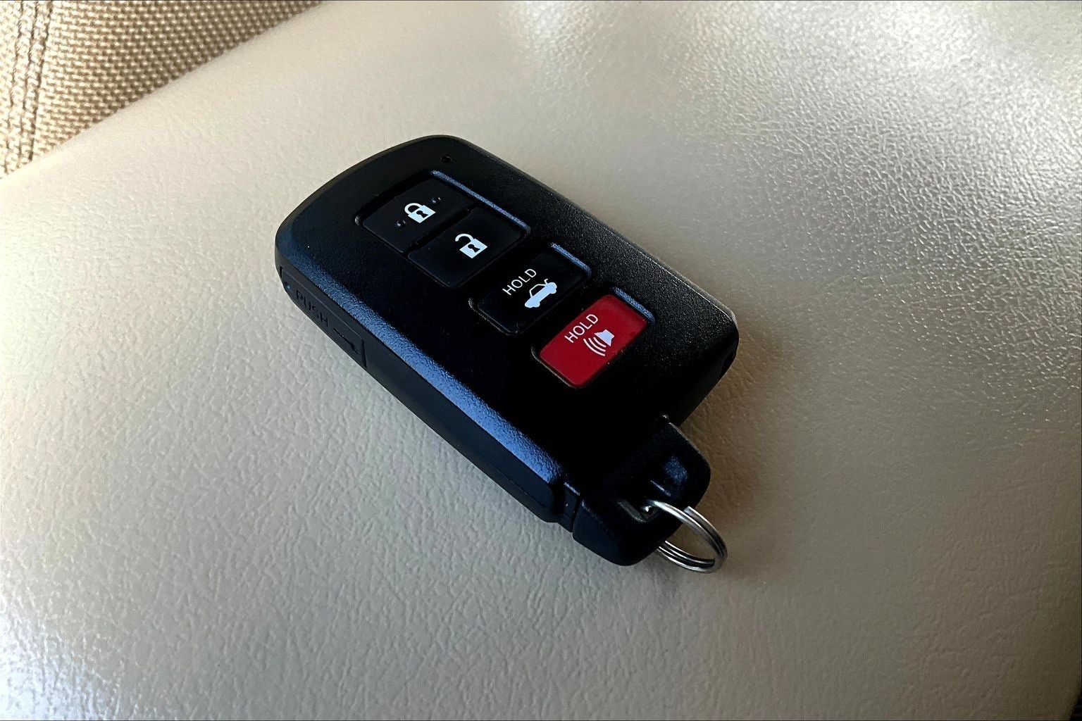 2015 Toyota Camry Hybrid LE