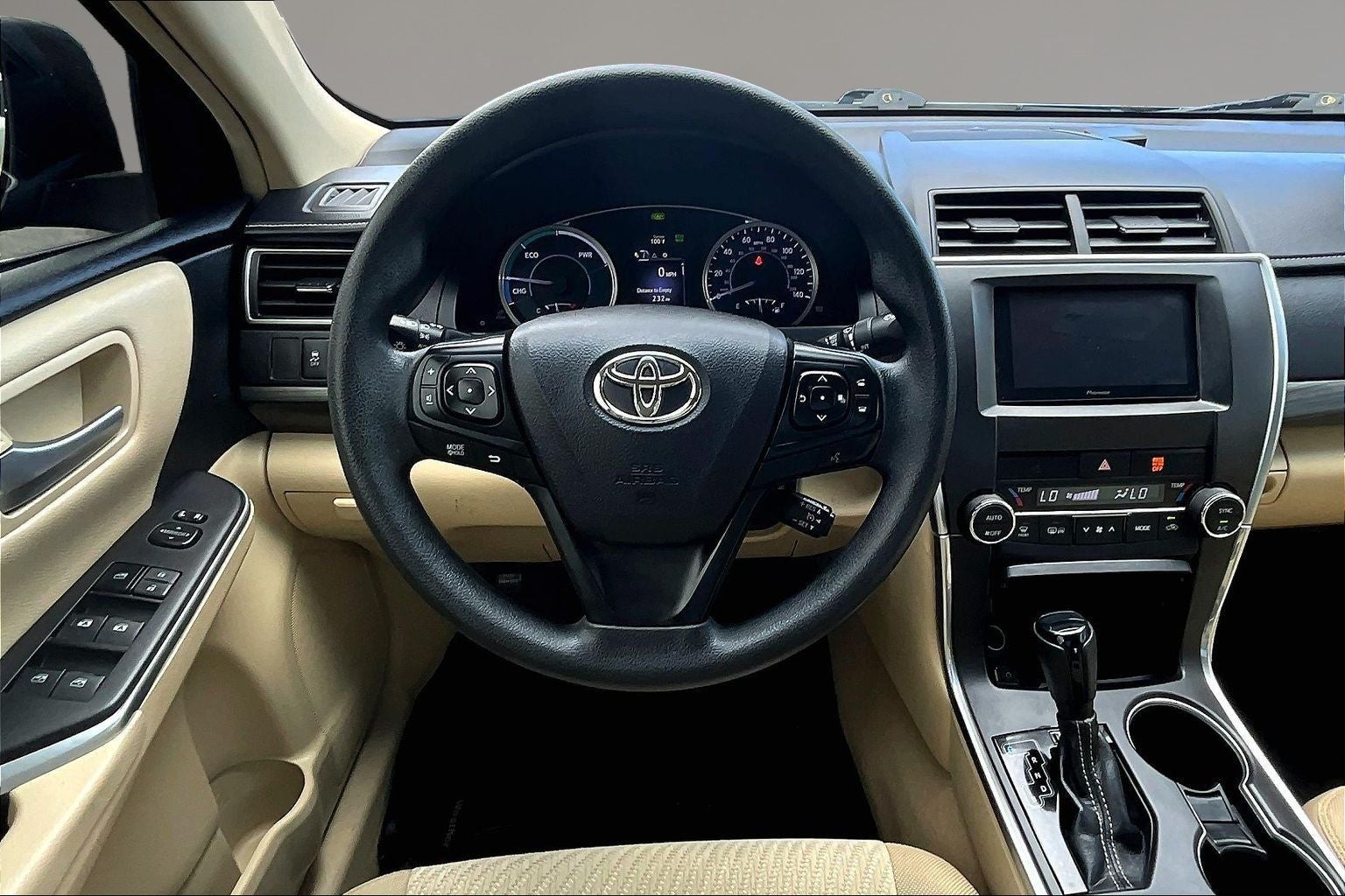 2015 Toyota Camry Hybrid LE