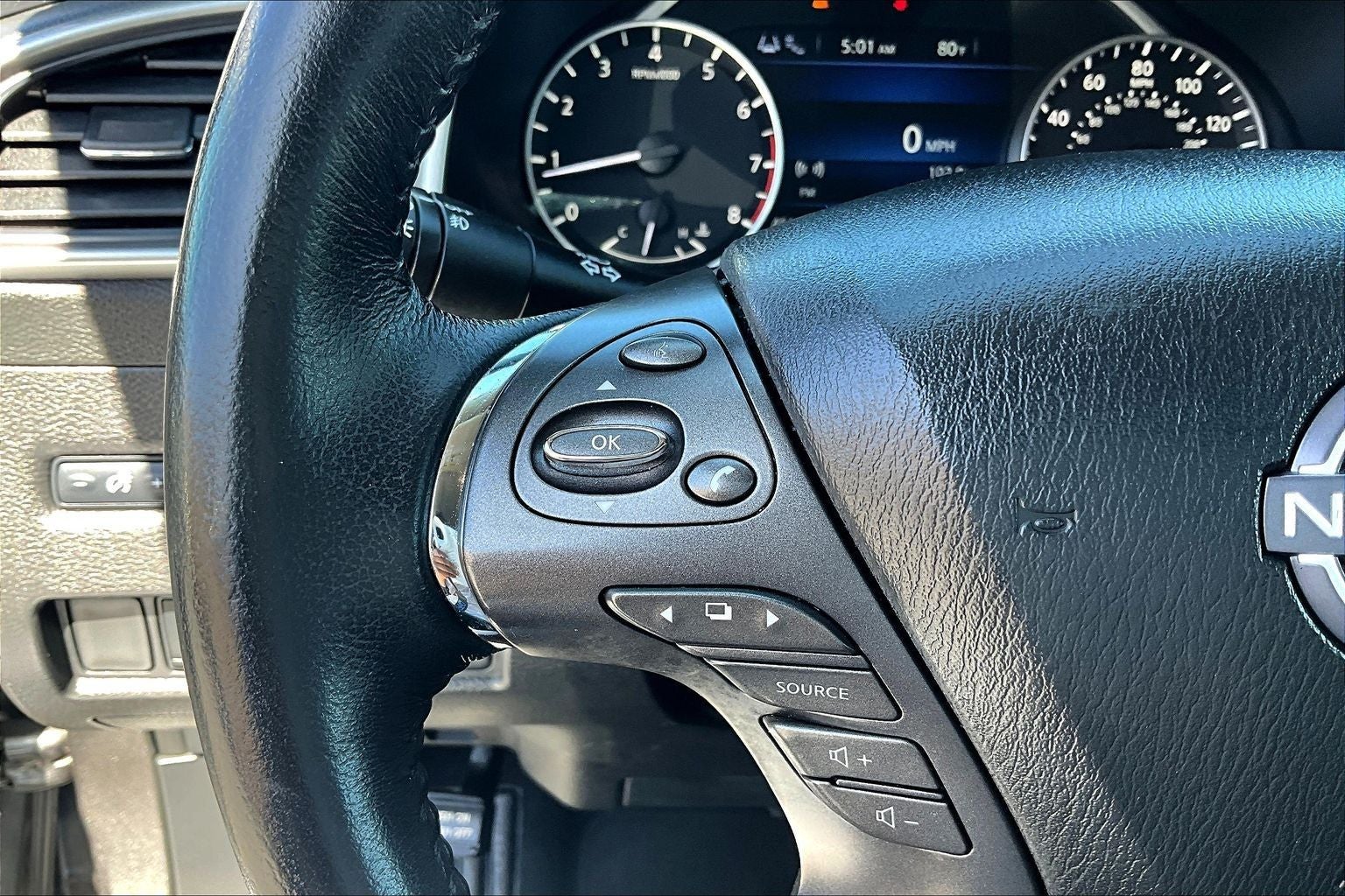 2023 Nissan Murano SV