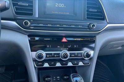 2020 Hyundai Elantra SE