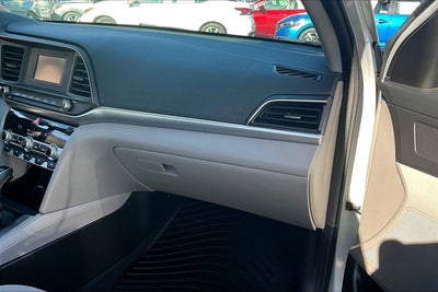 2020 Hyundai Elantra SE