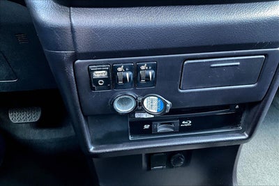 2017 Toyota Sienna SE 8 Passenger