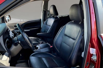 2017 Toyota Sienna SE 8 Passenger