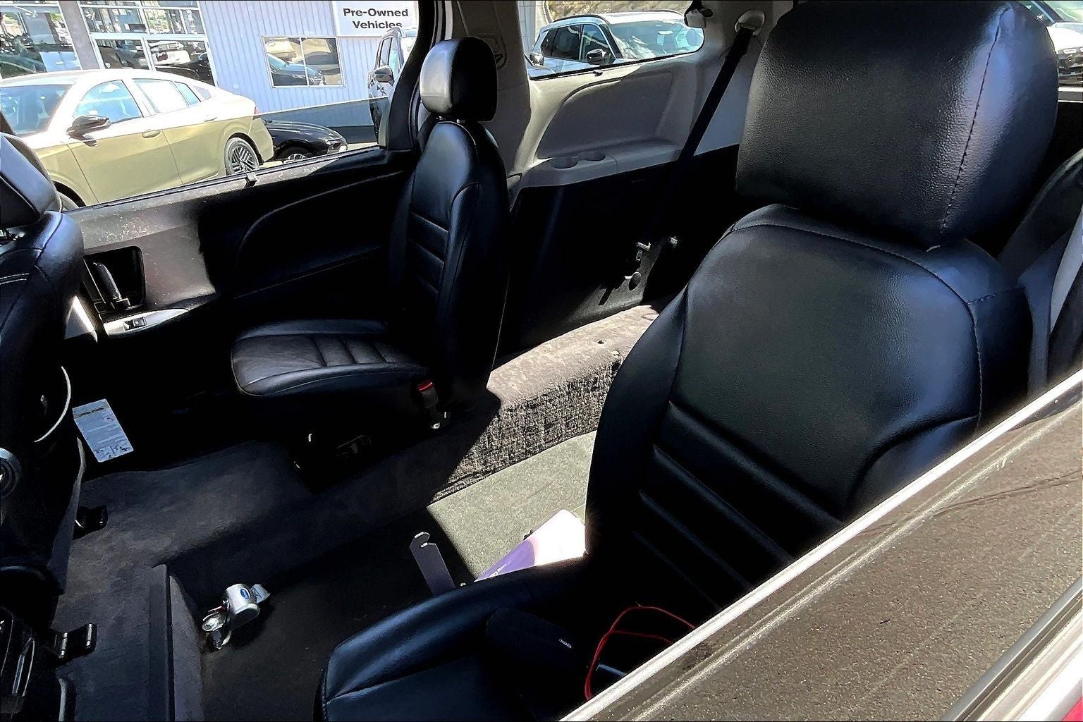 2017 Toyota Sienna SE 8 Passenger