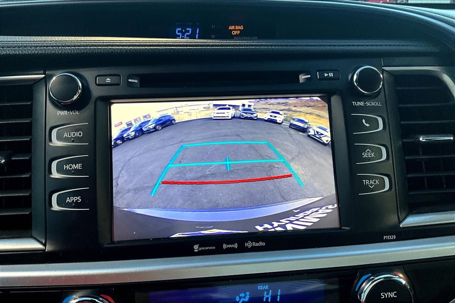 2018 Toyota Highlander Base