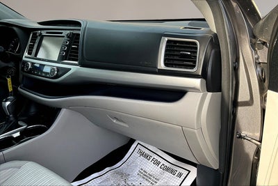 2018 Toyota Highlander Base