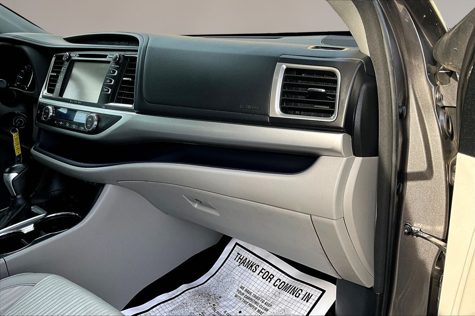 2018 Toyota Highlander Base