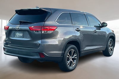 2018 Toyota Highlander Base