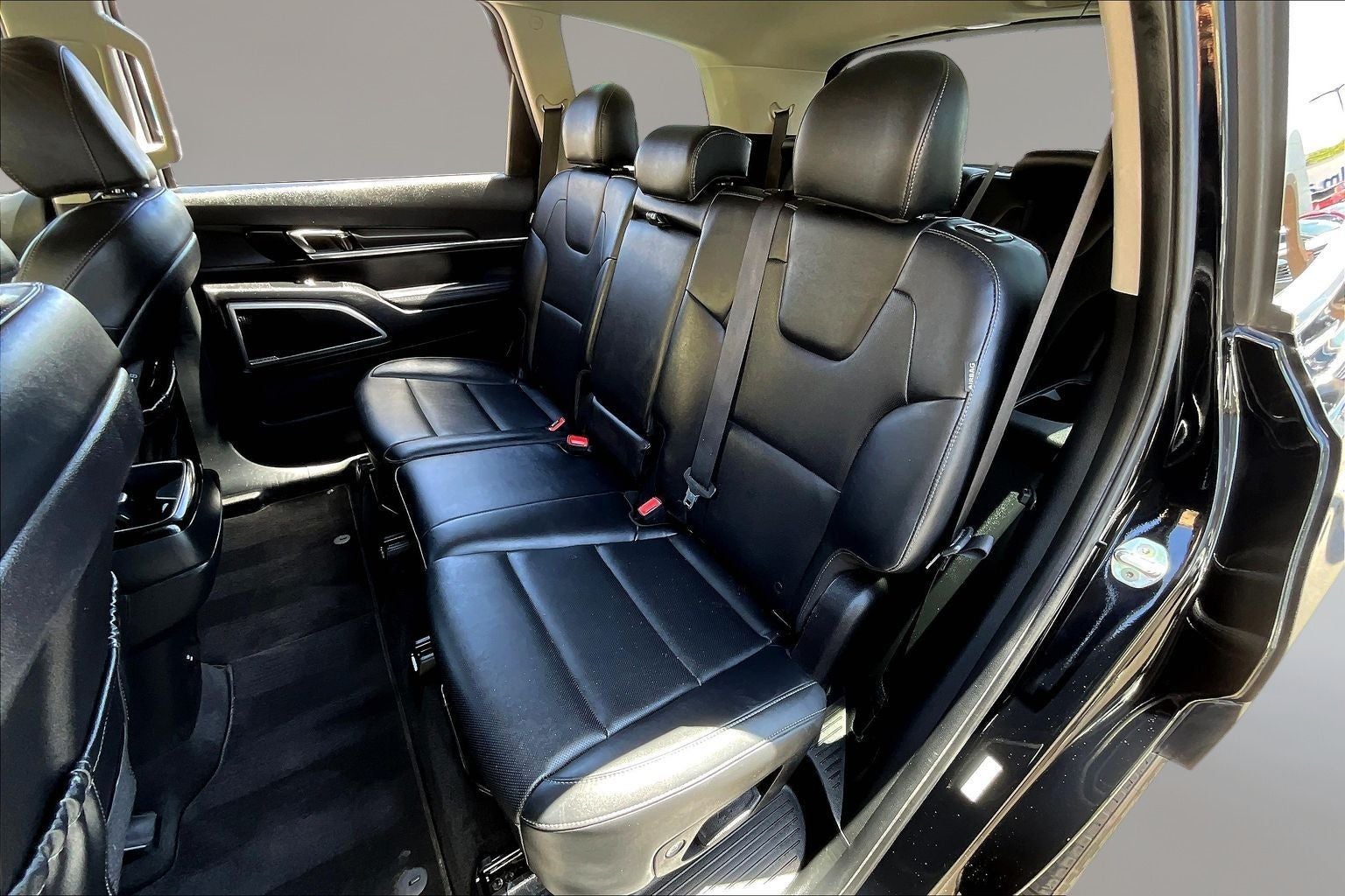 2023 Kia Telluride LX