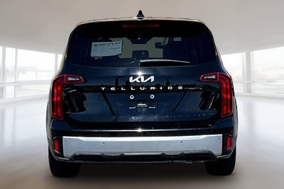 2023 Kia Telluride LX