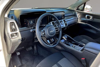 2022 Kia Sorento LX