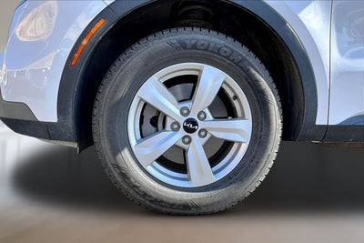 2022 Kia Sorento LX