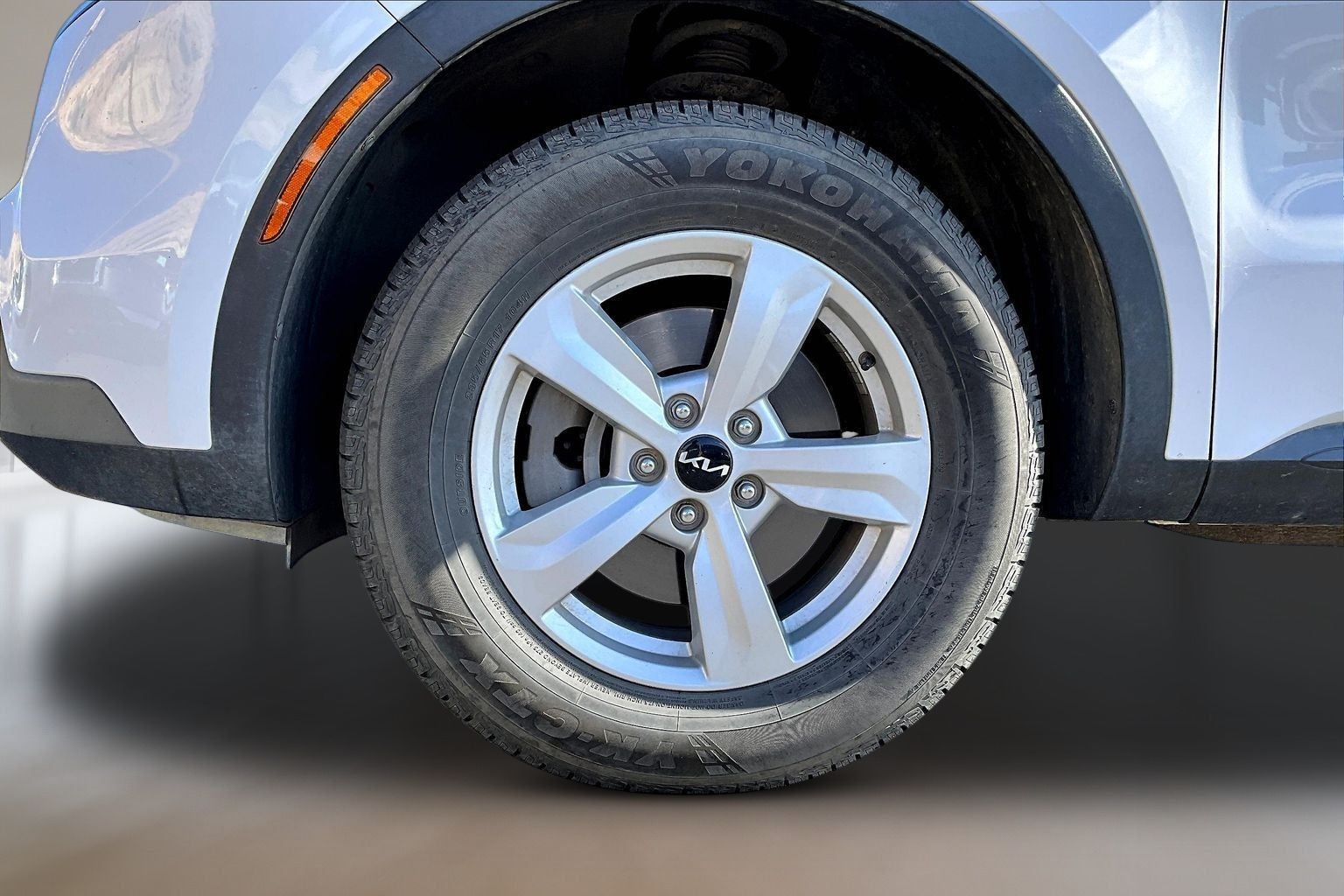 2022 Kia Sorento LX
