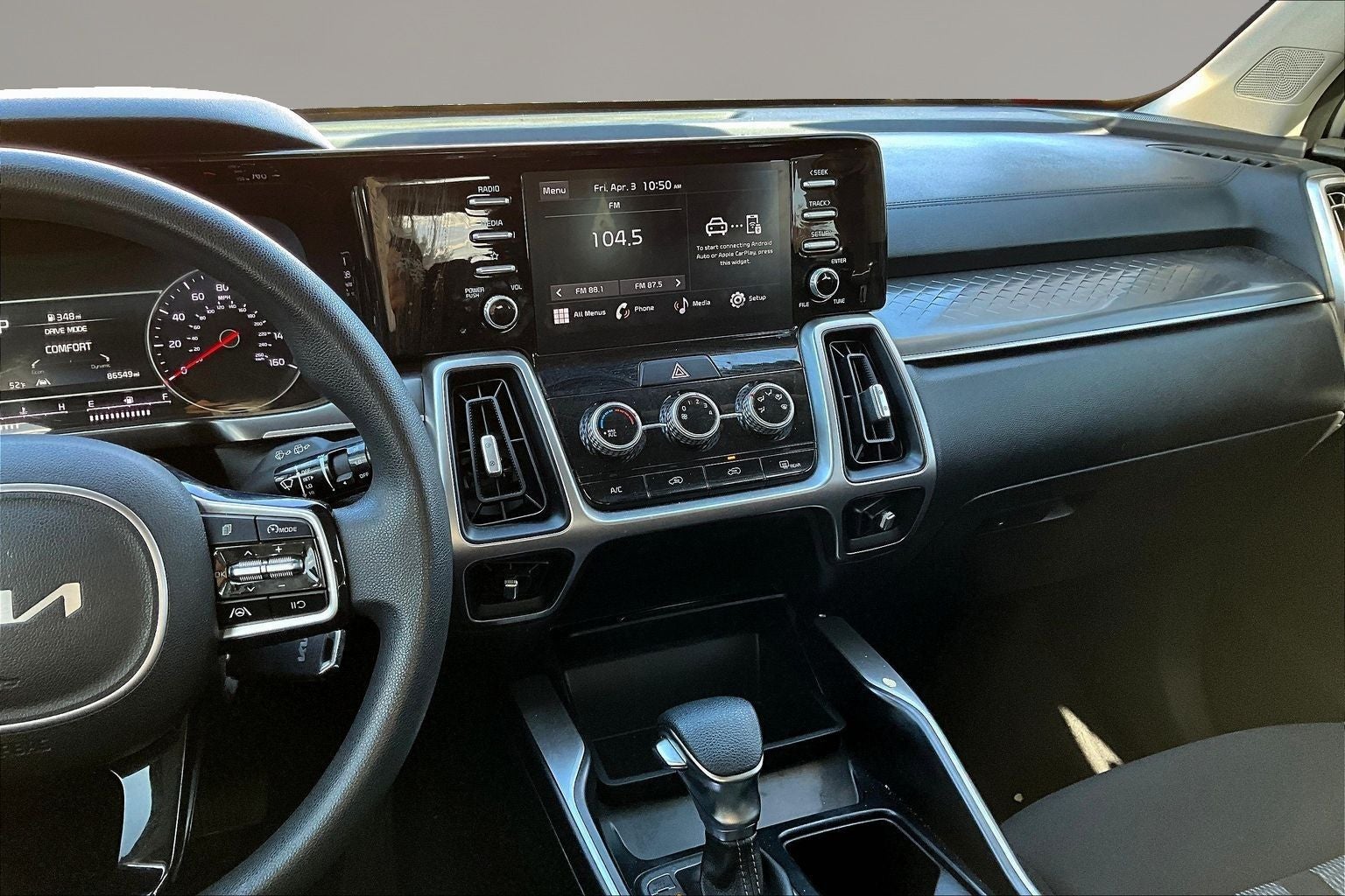 2022 Kia Sorento LX